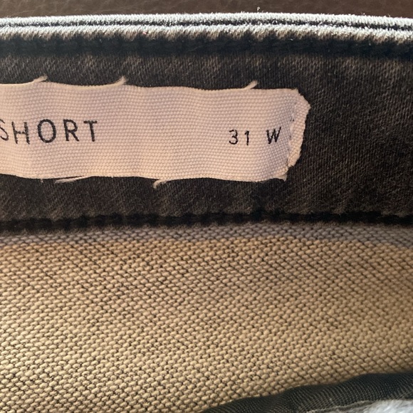 Couldn’t find the original one online - Picture 3 of 4